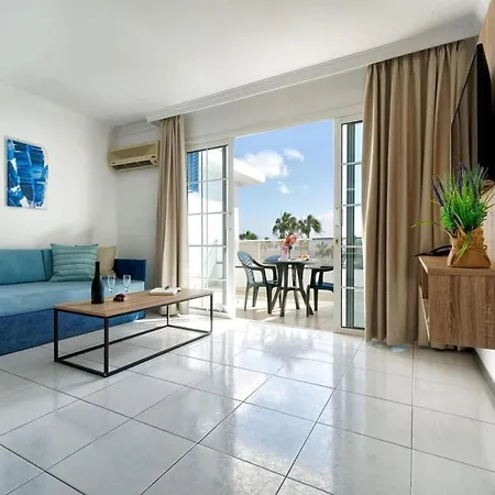 Ld One Bedroom Superior Apartment,nice View,pool, Beach Lägenhet Puerto del Carmen (Lanzarote)